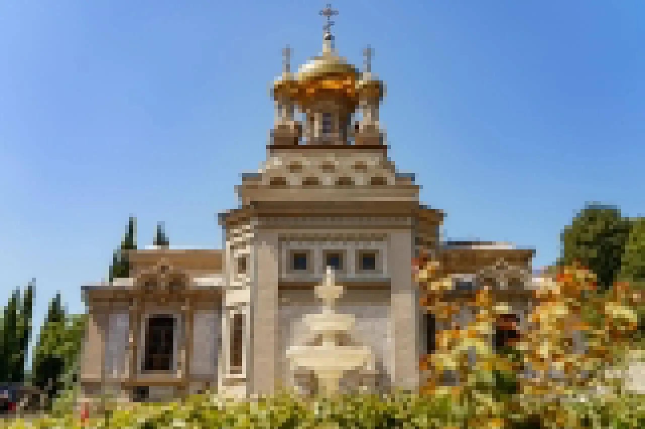 Пять дней творчества в Алупке пройдёт Молодёжный фестиваль культуры и традиционных ценностей 1 5 мая  В южнобережной Алупке состоится второй Молодёжный фестиваль культуры и традиционных ценностей Явление Для гостей события готовят концерты экскурсии творческие встречи и кинопоказы ремесленные мастер классы и другие занятия по душе Подписаться на Афишу Крыма