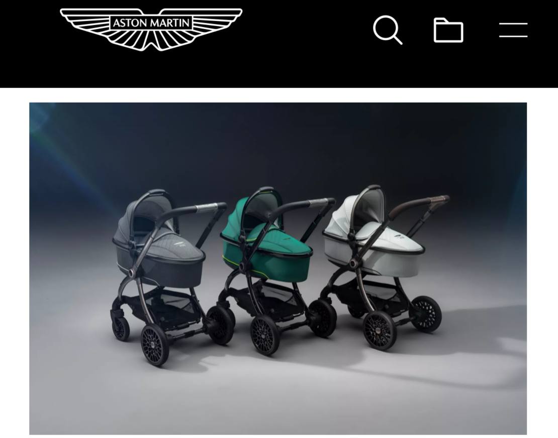 Aston Martin выпустил детскую коляску за 174 тыс рублей Компания Aston Martin выпустила свою версию детской коляски вместе с брендом Egg Цена начинается от 2 5 тыс что примерно равно 174 тыс руб Продажи стартуют в конце 2025 года Ранее в марте компания Lamborghini представила похожее предложение ограниченную серию эксклюзивных колясок стоимостью около 500 тыс рублей pro news