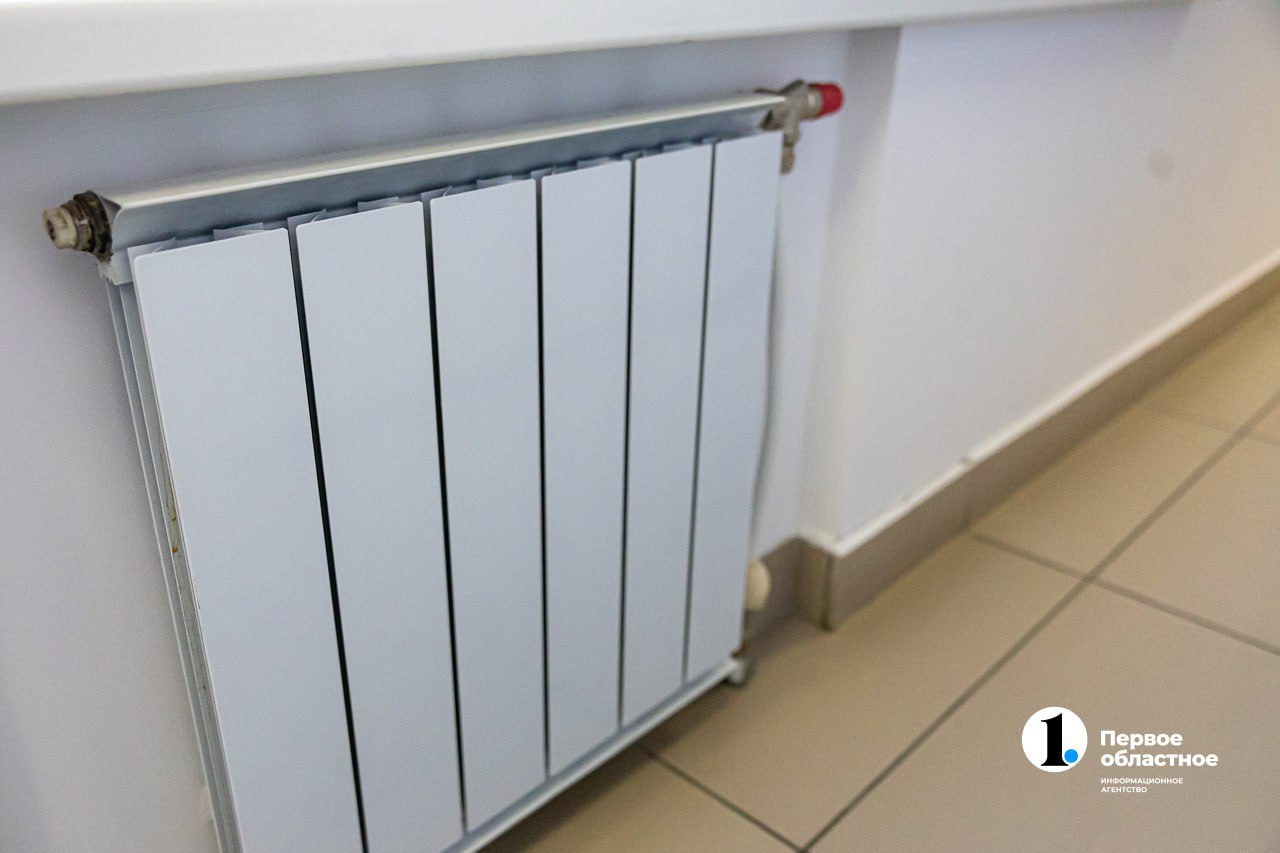 Роспотребнадзор напомнил о нормативах подачи тепла С наступлением холодов и календарной зимы жители могут столкнуться с нарушениями в подаче отопления недостаточно теплыми батареями или частыми отключениями В связи с этим специалисты Роспотребнадзора опубликовали памятку с ключевыми нормами предоставления тепловой энергии Какой должна быть температура в квартирах и как действовать при недогреве читайте тут Подписаться Прислать новость Подпишись на МАХ