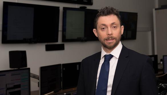 Против журналиста The Insider Тимура Олевского возбудили уголовное дело за сотрудничество с «нежелательной организацией» Об этом сообщила прокуратура Москвы в своём телеграм-канале. По версии ведомства, Олевский участвовал в создании трёх видеозаписей, размещённых на видеохостинге. В этих роликах якобы содержится «антироссийская риторика», а также «дискредитация органов государственной власти». Какие именно видео стали поводом для дела, прокуратура не уточняет. Издание The Insider, признанно в России «нежелательной организацией» в июле 2022 года. Также сообщается, что Тимур Олевский давно не живёт в РФ. — Признаны властями РФ «иноагентом» и «нежелательной организацией». Подписаться Помочь RusNews
