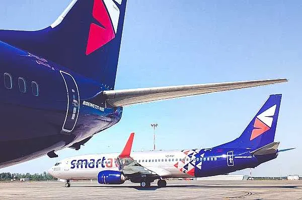 Авиакомпания Smartavia проводит акцию в честь 81 й годовщины Победы в Великой Отечественной войне Авиакомпания Smartavia проводит акцию По местам боевой славы в рамках которой осуществляет перевозки ветеранов инвалидов Великой Отечественной войны и сопровождающих их лиц Об этом сообщает AVIA RU В рамках акции приуроченной к 81 ой годовщины Победы Smartavia начала оформление билетов для ветеранов и инвалидов войны со скидкой 100 от полного тарифа при перелете на любом регулярном рейсе авиакомпании в период с 1 по 31 мая 2026 года Сопровождающие ветеранов и инвалидов ВОВ лица могут совершить перелеты с предоставлением скидки в размере 90 от полного тарифа и без оплаты сборов установленных авиакомпанией На субсидируемых рейсах скидка сопровождающим ветеранам и инвалидам ВОВ лицам составит 50 от тарифа aviaru net n294814 Оставайся в информационном потоке подпишись на наш канал в MAX