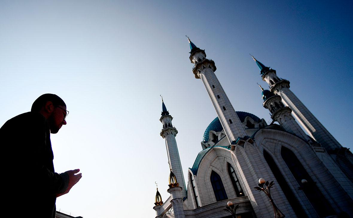 Депутаты потребовали запретить молельные комнаты в многоквартирных домах В Думу внесли законопроект запрещающий молельные комнаты в многоквартирных домах Религиозные обряды можно будет проводить в жилых помещениях но только для удовлетворения индивидуальных духовных потребностей жильцов пишет rbc ru telegra ph Deputaty potrebovali zapretit molelnye komnaty v mnogokvartirnyh domah 02 14