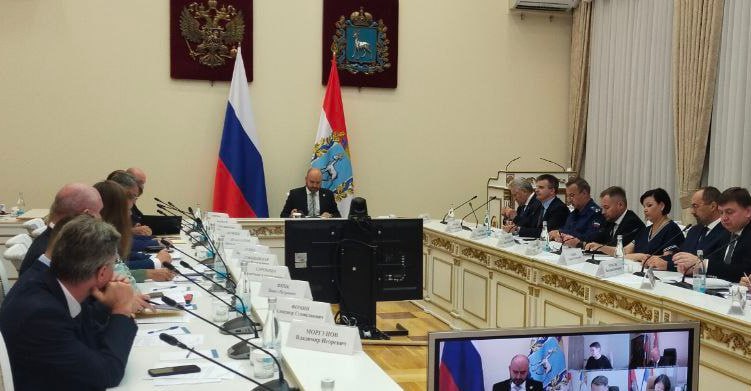 Вячеслав Федорищев сообщил кто будет проходить Детектор лжи в правительстве Самарской области Губернатор региона заявил что в ближайшее время правительство региона уйдёт в техническую отставку При новом назначении на должности будет проводиться тест на полиграфе Вячеслав Федорищев подчеркнул что первыми проверку на полиграфе пройдут он сам и глава регионального правительства Михаил Смирнов ГТРК Самара
