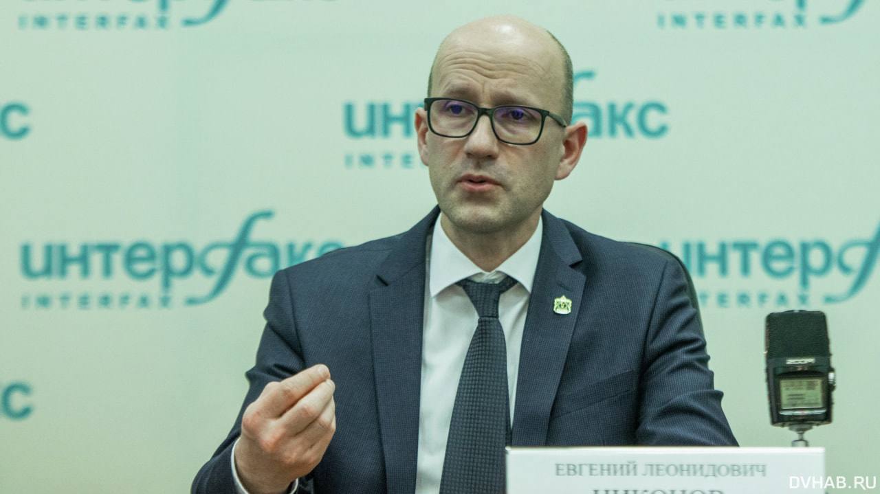 Евгению Никонову продлили арест по делу о взятке Центральный районный суд Хабаровска удовлетворил ходатайство следствия о продлении срока содержания под стражей экс-зампреда правительства края. Он останется в СИЗО до 29 июля 2025 года по обвинению в получении взятки. Прочитать статью полностью