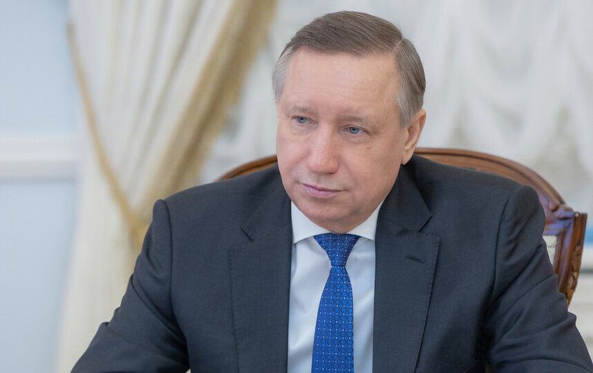 Александр Беглов призвал петербуржцев не поддаваться на фейки и провокации «от имени губернатора»   Градоначальник Северной столицы предупредил горожан об уловках мошенников с приглашением людей для видеосвязи «с губернатором».