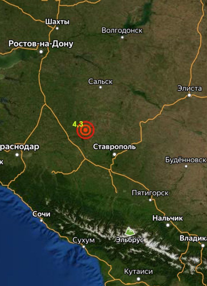 Землетрясение магнитудой 4,3 было сегодня на Ставрополье   Толчки на глубине 10 км были в 03:35 в станице Григорополисской Новоалександровского округа.   Как сообщает ПАСС СК, жертв и разрушений нет. Все службы жизнеобеспечения работают штатно.  Ставропольцы, почувствовали землетрясение?  /