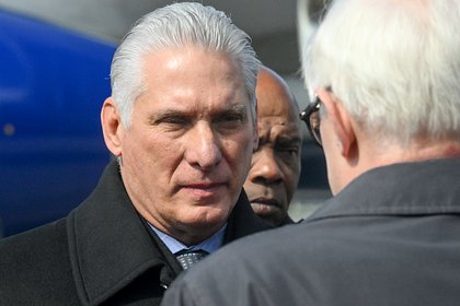 Президент Кубы высказался об угрозах Зеленского прибывшим в Москву зарубежным политикам Президент Кубы Мигель Диас-Канель Бермудес заявил, что зарубежные политики не боятся приезжать в Москву на парад Победы. Так он ответил на угрозы украинского лидера Владимира Зеленского прибывшим в Россию лидерам стран, передает RT.