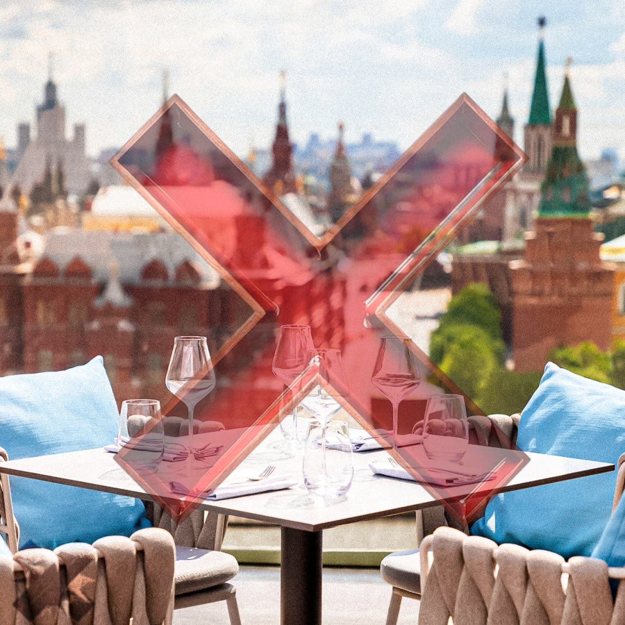 Москва переживает крупнейшую волну закрытий ресторанов и баров с начала пандемии По данным СМИ в 2026 году закроется минимум 465 заведений Причины падение спроса и рост расходов из за повышения НДС из за чего походы в кафе стали дорогой роскошью Рестораторы рассчитывали выживать за счет декабрьских корпоративов но для многих это не сработало НМШ