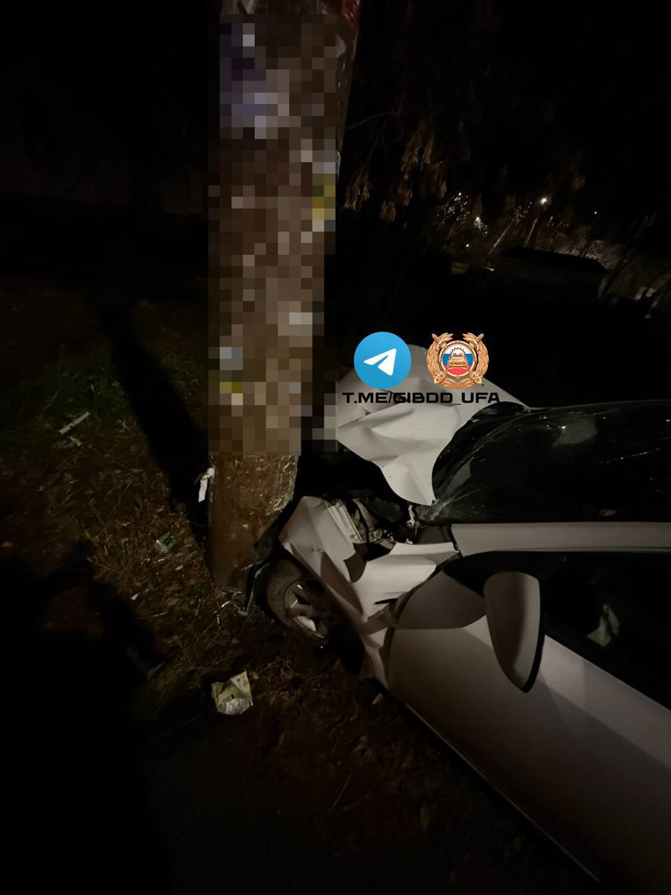 Автомобилист врезался в электроопору Сегодня ночью на улице Кольцевой в Уфе 35 летний водитель на Киа Сид не справился с управлением и влетел в электроопору В ДТП пострадали два пассажира Медосвидетельствование показало что водитель был пьян Также у виновника аварии не было водительских прав Ведётся расследование Подписывайся на БСТ