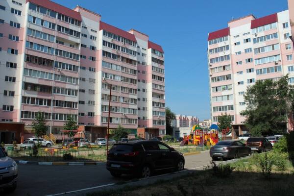 В Госдуме разрабатывают законопроект, цель которого лишить муниципальные власти контроля за работой управляющих организаций. Причина: в ряде регионов административный контроль пересекается с надзором госжилинспекции. Из-за чего возникает юридическая неразбериха и увеличение сроков решения коммунальных проблем. Насколько это актуально для Ульяновского региона и чего лишится мэрия — в материале 73online Подписывайтесь: 73online Присылайте новости
