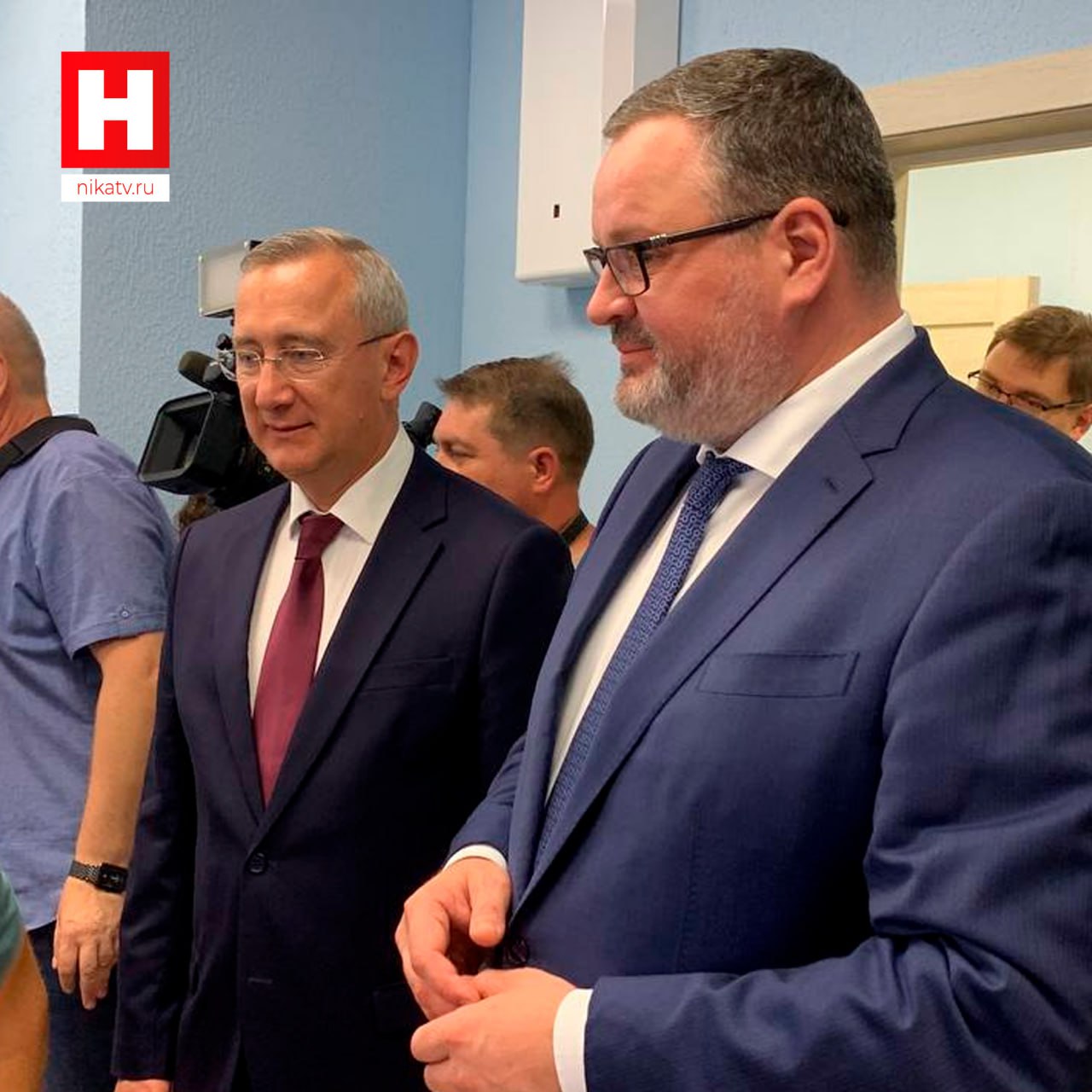 Министр труда и социальной защиты РФ сегодня с рабочим визитом в Калуге Антон Котяков вместе с губернатором Владиславом Шапшой уже побывал в центре «Доброта» и Технопарке. Осмотрел лабораторию БАС, где сейчас проходят занятия по профориентации для калужских старшеклассников, пообщался с воспитанниками Кванториума и участниками профильной смены по социальному проектированию от центра "Старт в будущее". Прислать новость Заказать рекламу