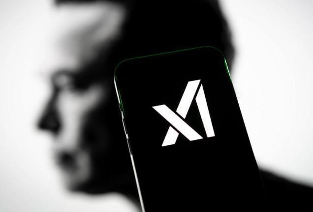Компания xAI Илона Маска потребовала от сотрудников установить программу слежки за ними на ноутбуки. Если у работника нет корпоративного устройства, скачать Hubstaff нужно на своё личное, пишет Business Insider. В компании после запроса издания заявили, что будут использовать систему только для мониторинга посещений URL-адресов и приложений в рабочие часы. Однако согласно данным с сайта ПО, Hubstaff может отслеживать движения мыши и нажатия клавиш.