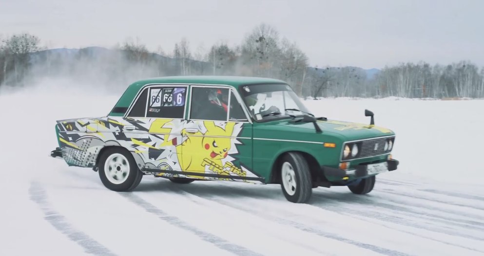 Более 40 экипажей собрал заключительный этап по ралли спринту в ЕАО В селе Раздольное завершился третий этап зрелищных соревнований по ралли спринту Ледовая битва За престижный Кубок губернатора боролись 42 экипажа из разных регионов Дальнего Востока География участников охватила Биробиджан Хабаровск Благовещенск а также села Ленинское и Птичник Автогонщики проверяли маневренность и скорость своих машин в семи различных классах на заснеженной и скользкой трассе местного карьера Подробнее читайте по ссылке riabir ru 477279