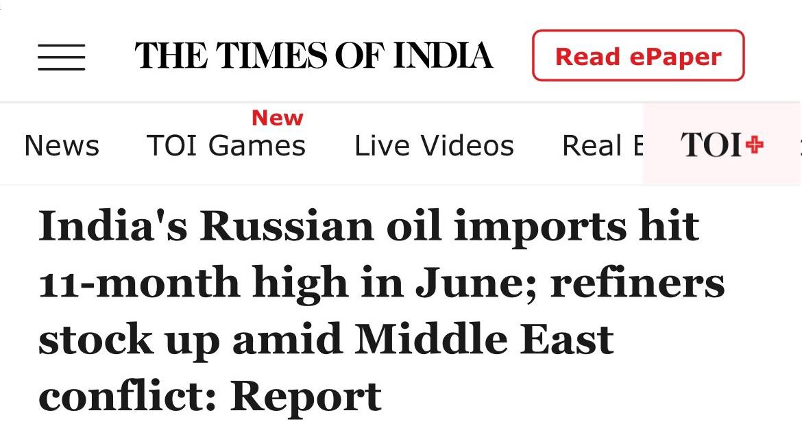 Поставки российской нефти в Индию достигли 11-месячного максимума, — The Times of India 2,08 млн баррелей в сутки — поставки российской нефти в Индию в июне, выросшие в сравнении с маем на 8% и достигшие максимума с июля 2024 года, — констатирует The Times of India 4,5 млрд евро — экспорт нефти из России в Индию в июне. Индия остаётся вторым по величине импортёром российской нефти с долей в 38%. Первое место занимает Китай — 47% «КРИСТАЛЛ РОСТА» ранее информировал о том, что по мнению Bloomberg Запад бессилен: подсанкционный рынок нефти процветает, Россия и Индия успешно создают защищённую от санкций цепочку поставок нефти и нефтепродуктов