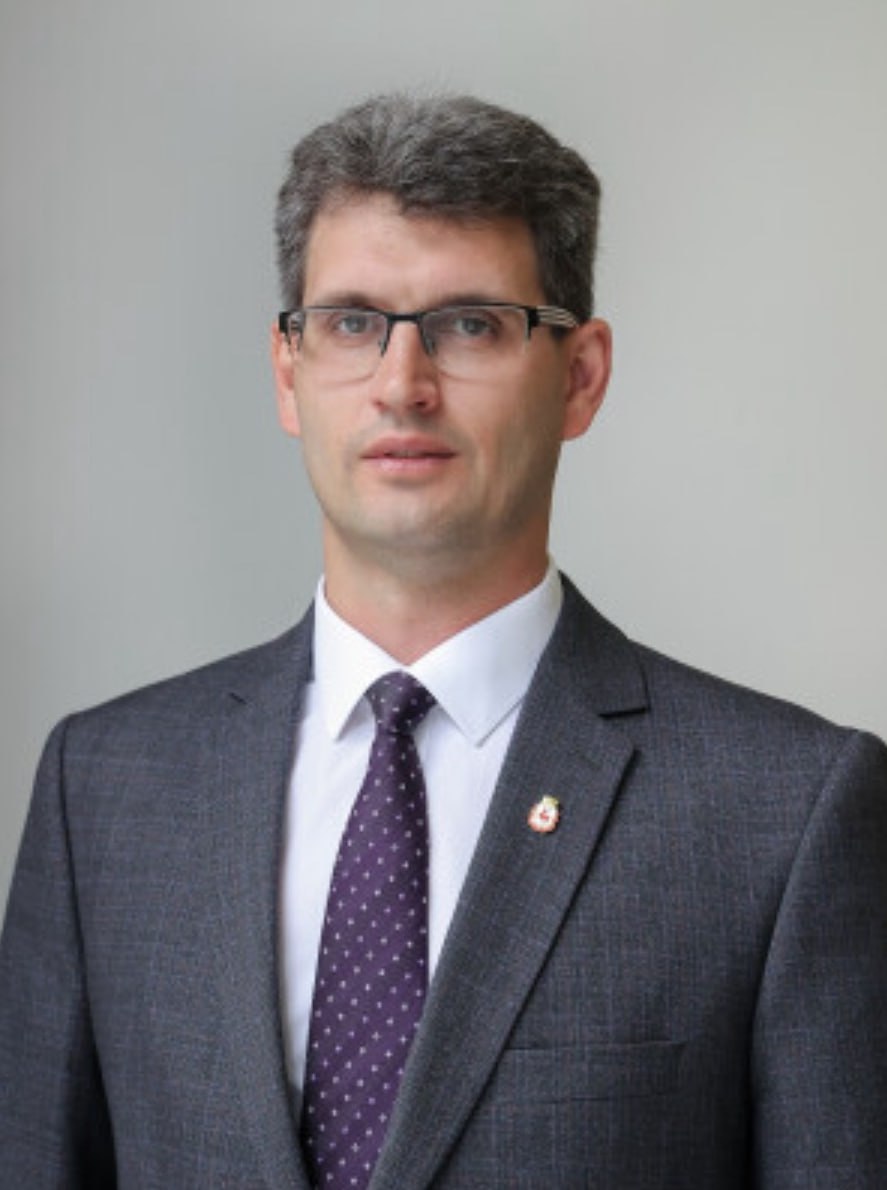 Задержан первый замглавы Нижнего Новгорода Сергей Егоров Администрация города оказывает необходимое содействие правоохранительным органам которые обладают всей информацией по сложившейся ситуации сообщили в мэрии Фото администрация Нижнего Новгорода Подписывайтесь Делитесь мнением о канале