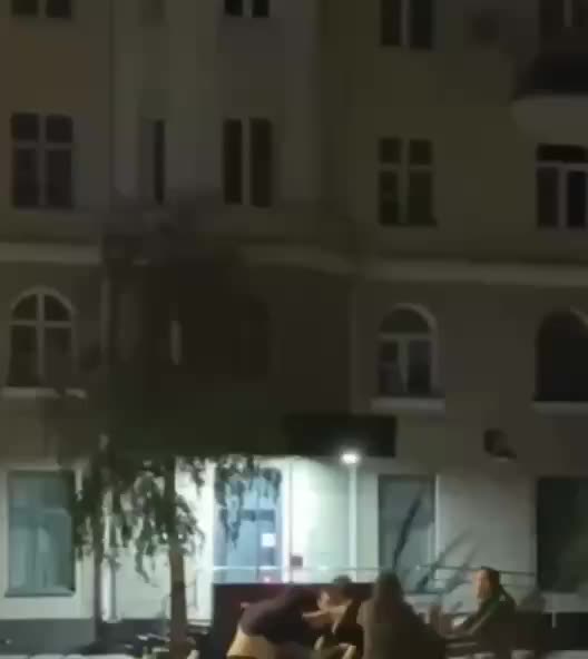 Драка в Воронеже: двое мужчин получили ножевые ранения