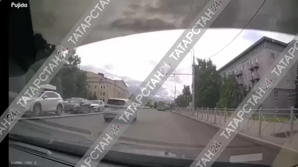 ДТП на железнодорожных переездах в Дагестане и КБР: столкновения с поездами