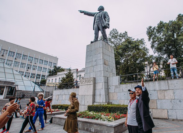 Пришлось вызывать полицию: в Приморье контролируют туристические группы из Китая Две группы туристов нарушили правила безвизового пребывания во Владивостоке Читать подробнее на сайте...