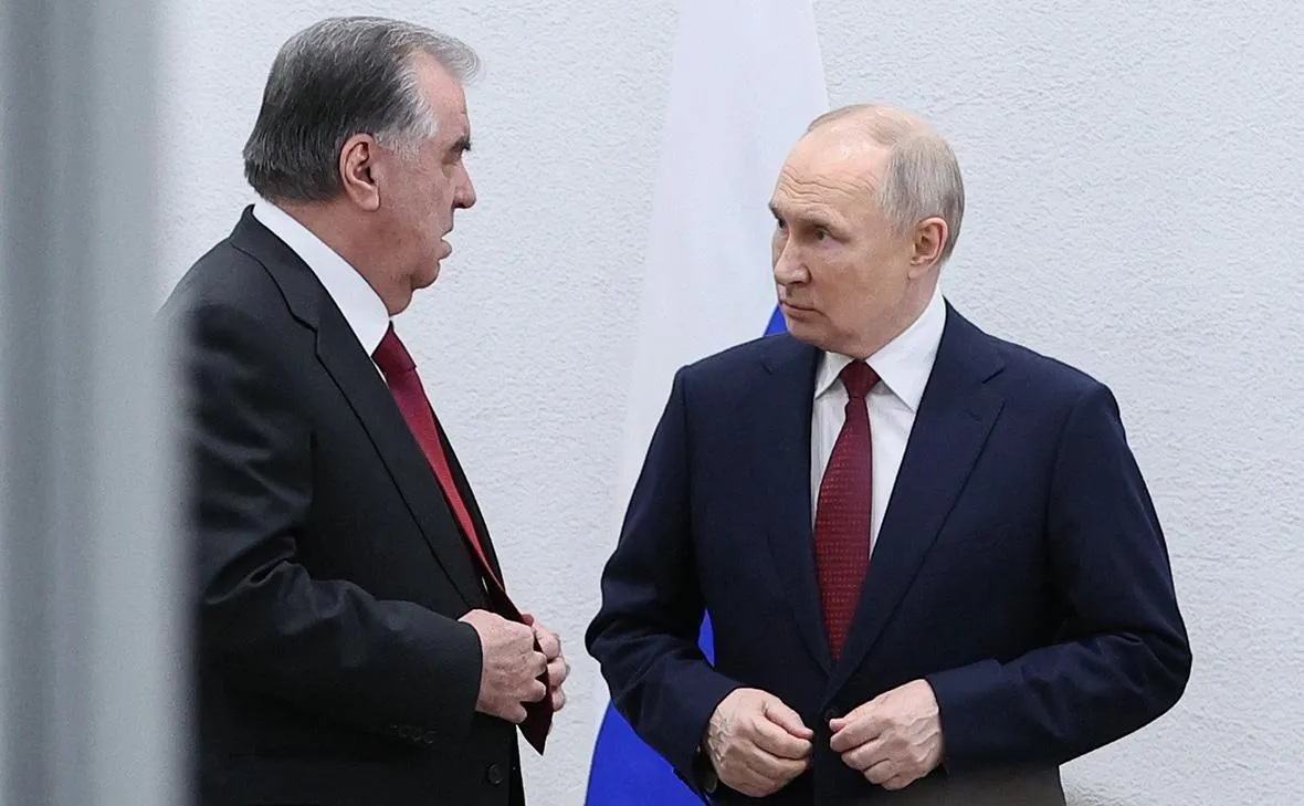 Путин внес на ратификацию соглашение о взаимном открытии МВД в РФ и Таджикистане Президент РФ Владимир Путин внес в Госдуму законопроект о ратификации соглашения между Россией и Таджикистаном о правовом статусе представительств компетентных органов по вопросам внутренних дел и миграции Документ опубликован в электронной базе Государственной Думы 4 мая пишет pnp ru   telegra ph Putin vnes na ratifikaciyu soglashenie o vzaimnom otkrytii MVD v RF i Tadzhikistane 05 05