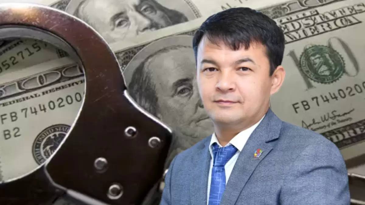 Экс сотрудник партии Amanat подозревается в вымогательстве Бывший сотрудник партии Аманат Арай Есенбек был задержан Детали Стало известно о задержании журналиста и блогера в Шымкенте за вымогательство 10 млн тенге у чиновника Им оказался бывший сотрудник партии Аманат Арай Есенбек Есенбек до апреля занимал должность исполнительного секретаря районного филиала партии Аманат в районе Аль Фараби города Шымкент Подробнее на сайте Ulysmedia kz t me ulysmediatg