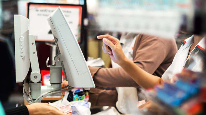 Свыше 2 6 млрд продуктов признанных потенциально опасными заблокировали в России для продажи на кассах с помощью разрешительного режима сообщил РИА Новости глава Минпромторга Антон Алиханов