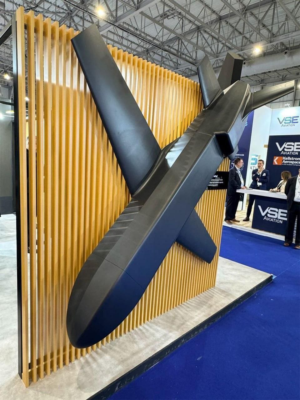 Чехия намерена поставить Украине новые крылатые ракеты По данным местных СМИ чешская оборонная компания LPP Holding готовится поставить Украине свои новые крылатые ракеты MTS Narwhal В настоящее время ведутся испытания а первое боевое применение ожидается в начале 2026 года Разработчики открыто заявляют что Украина станет полигоном для испытаний в реальных условиях что позволит проверить эффективность ракеты в условиях боевых действий Если испытания пройдут успешно серийное производство планируется начать весной с выпуском сотен ракет в год О ключевых характеристиках системы Narwhal известно немного Масса боевой части 120 кг Максимальная скорость 750 км ч Дальность до 680 км Длина 4 м размах крыла 2 6 м Запуск ракет осуществляется с наземной пусковой установки НАШИ РЕСУРСЫ Telegram Tik tok YouTube RUTUBE