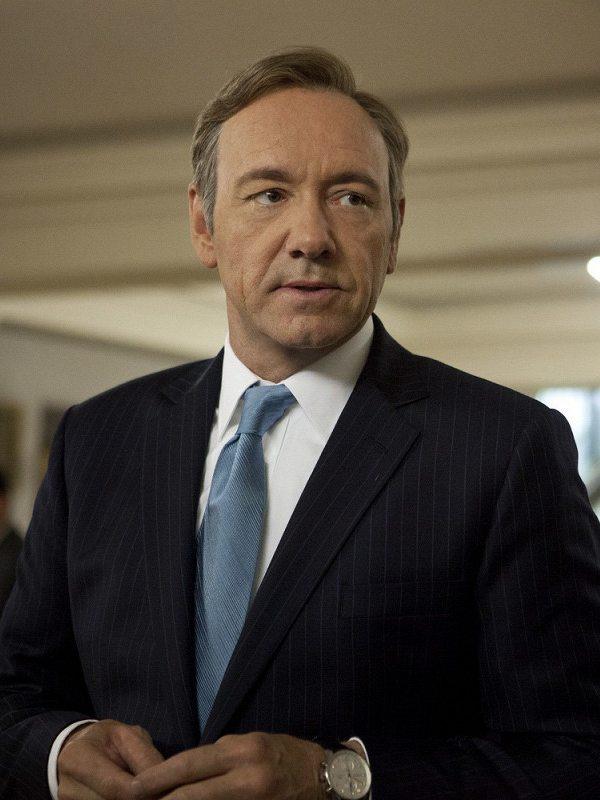 Только Кевин Спейси выдохнул после оправдательного приговора по делу о домогательствах как на него повторно подали в суд Актёра обвинили в насилии трое мужчин Руари Кэннон на фото и ещё две жертвы пожелавшие остаться анонимными Суд назначен на 12 октября 2026 года