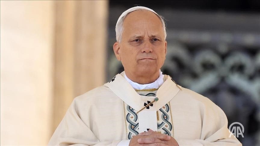 Ватикан не будет участвовать в работе учрежденного по инициативе президента США Дональда Трампа Совета мира Об этом сообщил государственный секретарь Ватикана кардинал Пьетро Паролин По его словам решение принято в силу специфики Святого престола которая явно отличается от специфики других государств Ватикан не будет участвовать в Совете мира по Газе в силу его специфики которая явно отличается от специфики других государств Есть моменты которые несколько озадачивают некоторые критические вопросы требующие объяснения сказал Паролин Подробнее на нашем сайте http v aa com tr 3833320 24 7 в сутки с Агентством Анадолу