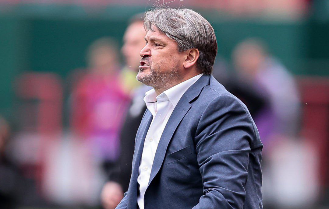 Главный тренер ФК Черноморец Вадим Евсеев близок к назначению в махачкалинское Динамо Последнюю неделю стороны находятся в плотном контакте В ближайшие пару дней должно быть принято окончательное решение и клубом и самим тренером Источник Радио 104FМ Новая Россия Мы в МАХ