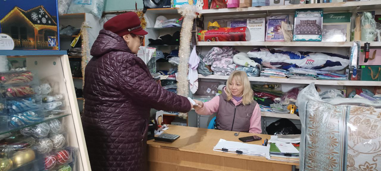 3 декабря накануне Международного дня борьбы с коррупцией сотрудники Нововасильевской поселковой библиотеки и Дома культуры провели акцию под названием Стоп Коррупция Для жителей нашего посёлка были подготовлены специальные буклеты содержащие важную информацию о мерах профилактики коррупции Также была проведена разъяснительная беседа целью которой было повысить уровень осведомлённости среди населения о негативных последствиях коррупции и способах её предотвращения Наша цель создание открытого и справедливого общества свободного от коррупции борьбаскоррупцией честность ответственность Нововасильевка