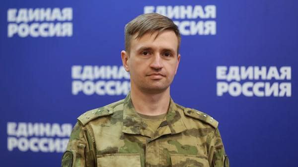 Кресло трагически погибшего депутата гордумы Архангельска может занять ветеран СВО  «Единая Россия» выдвинула кандидатуру ветерана боевых действий на Донбассе Ильи Жердева в качестве претендента на мандат депутата Гордумы на дополнительных выборах по избирательному округу №15, намеченных на ближайшую осень.