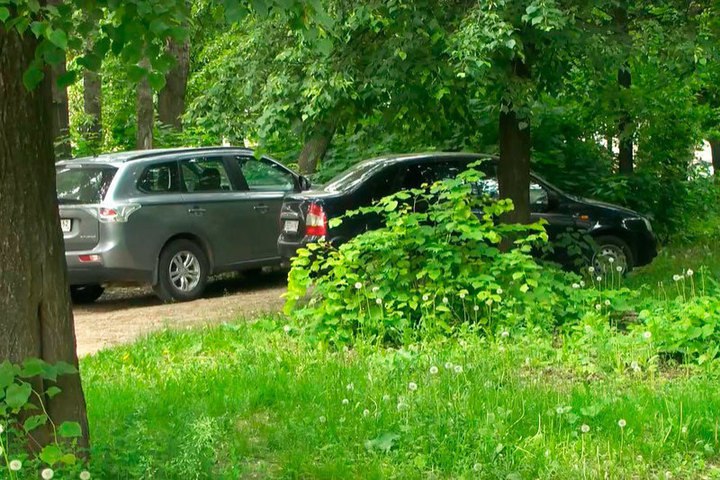 Штрафы за парковку на зеленых зонах увеличили в Волгоградской области Для граждан сумма составит от 3000 до 5000 рублей, для должностных лиц – от 20 до 40 тысяч рублей, для юридических лиц – от 100 до 200 тысяч рублей. Отдельно определены размеры штрафов в Волгограде: для граждан – от 4000 до 5000 рублей, для должностных лиц – от 30 до 50 тысяч рублей, для юридических лиц – от 150 до 300 тысяч рублей. События по-волгоградски #по_волгоградски