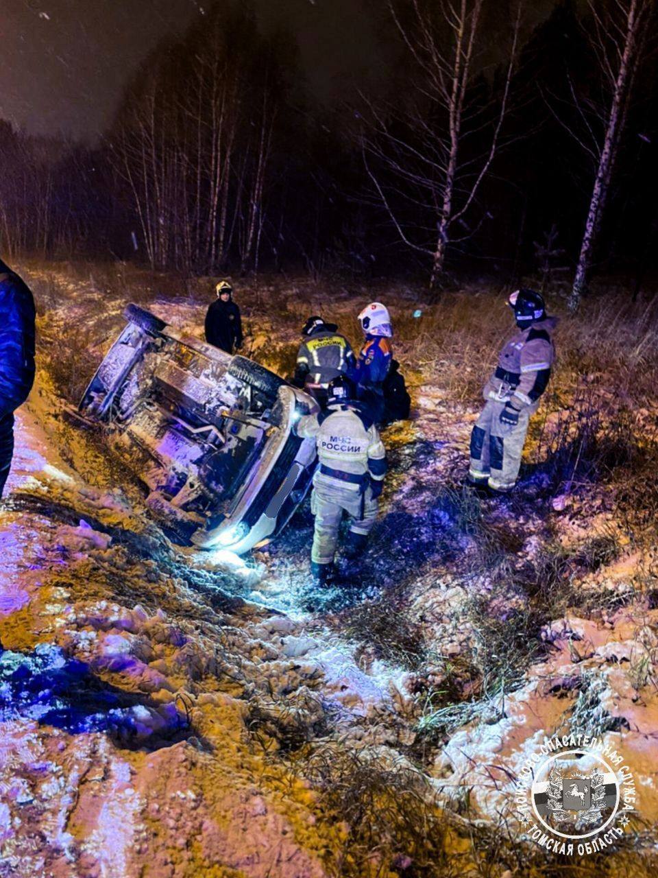 Легковушка попала в ДТП и перевернулась на улице Балтийская.  На месте выезжали спасатели, они достали из «Логана» одного пострадавшего. Подробности аварии устанавливаются.     Подписаться   Прислать нам новость