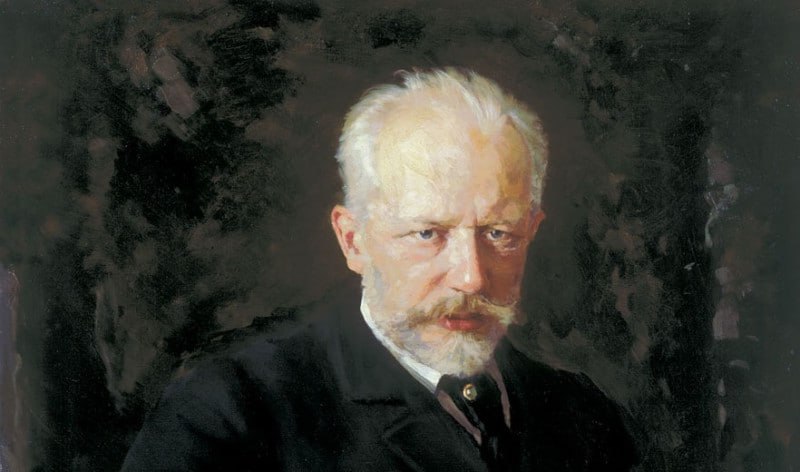 185 летие Петра Чайковского отметили в Италии К дате приурочили концерт во Флоренции Произведения Чайковского прозвучали на площадке Фонда Франко Дзеффирелли в исполнении молодого российского музыканта Петра Акулова Также публика познакомилась с выставкой Чайковский счастье быть артистом рассказывающей о жизни и творчестве композитора которую подготовил Российский национальный музей музыки Много внимания уделено связи композитора с Италией Среди экспонатов копии архивных документов из фондов музея редкие фотографии QR коды позволяют посетителям послушать записи произведений Чайковского Культура   russkiymir ru news 342368