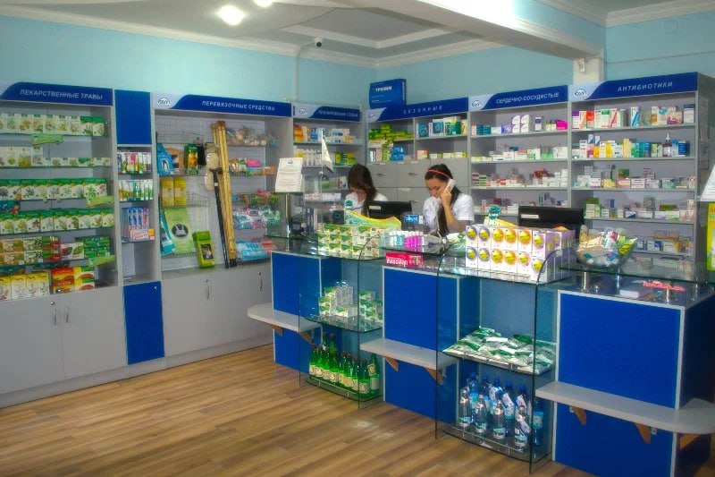 Почти 8 млрд сумов заработали аптеки Узбекистана в 2025 году за счет незаконного завышения цен на препараты Нарушения зафиксировали в 765 аптеках в ведомство поступило более 267 тыс жалоб по этому поводу В Комитете подчеркнули что произвели перерасчет необоснованной полученной прибыли в пользу потребителей