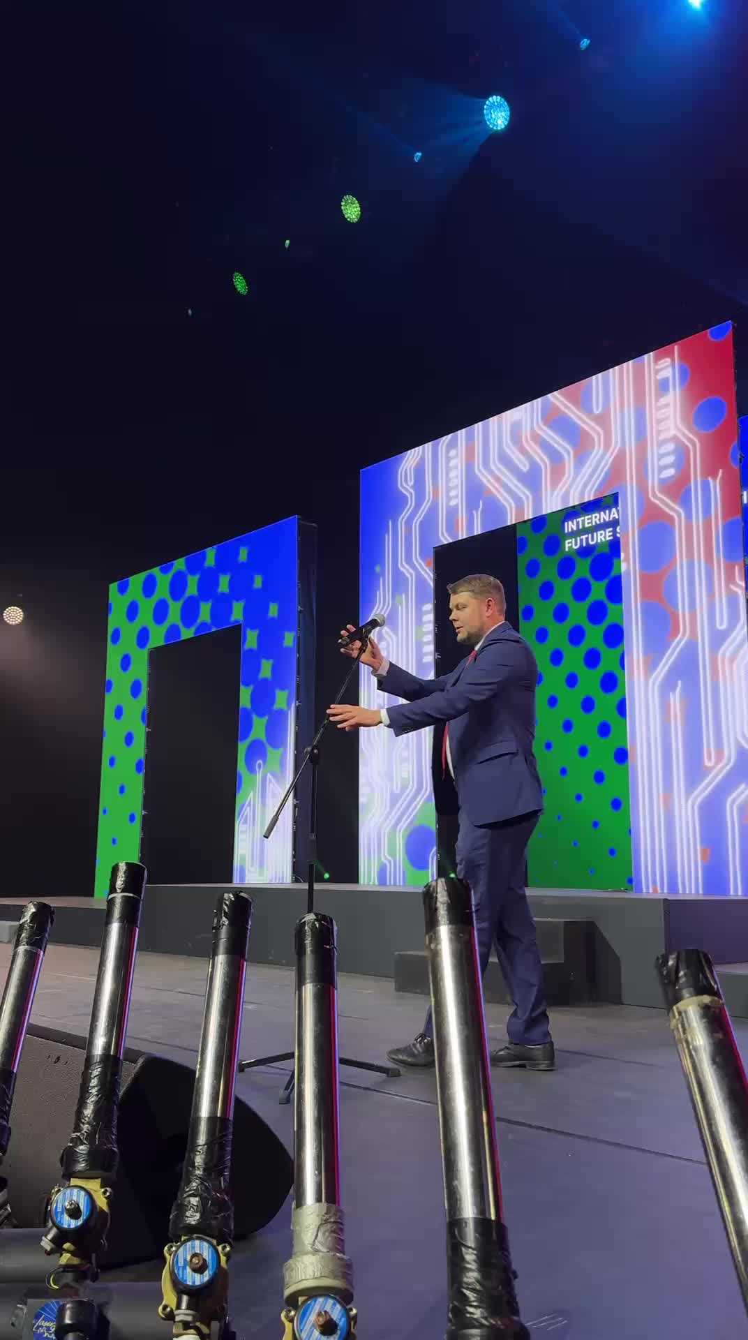 Елена Яковлева и Мария Елкина обсудили подготовку кадров для цифровой трансформации и чемпионат Хайтек