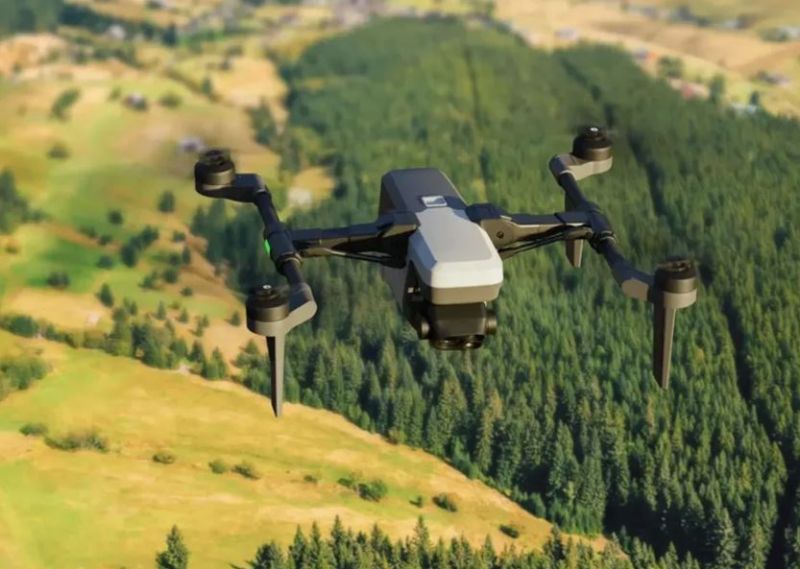 Центр для тренировки навыков управления беспилотниками открылся на Камчатке Специализированный Центр для обучения и тренировок по управлению БПЛА открылся на Камчатке Он оснащён современным оборудованием и инновационным программным обеспечением передаёт РАИ КАМЧАТКА ИНФОРМ со ссылкой на краевых властей Данный программный комплекс предназначен для отработки навыков пилотирования БПЛА в условиях максимально приближенных к реальным В спектр виртуальных локаций симулятора входит пилотирование в городской среде применение БПЛА в условиях лесной и сельской местности полёты на территории заброшенного промышленного объекта трассы для дрон рейсинга говорится в сообщении Каждая виртуальная зона обладает уникальными характеристиками а вариативность уровня сложности позволяет постепенно совершенствовать мастерство пилотирования КАМЧАТКА ИНФОРМ новости Камчатки в Telegram Фоторепортажи и эксклюзивные материалы на kamchatinfo com НАПИСАТЬ НАМ