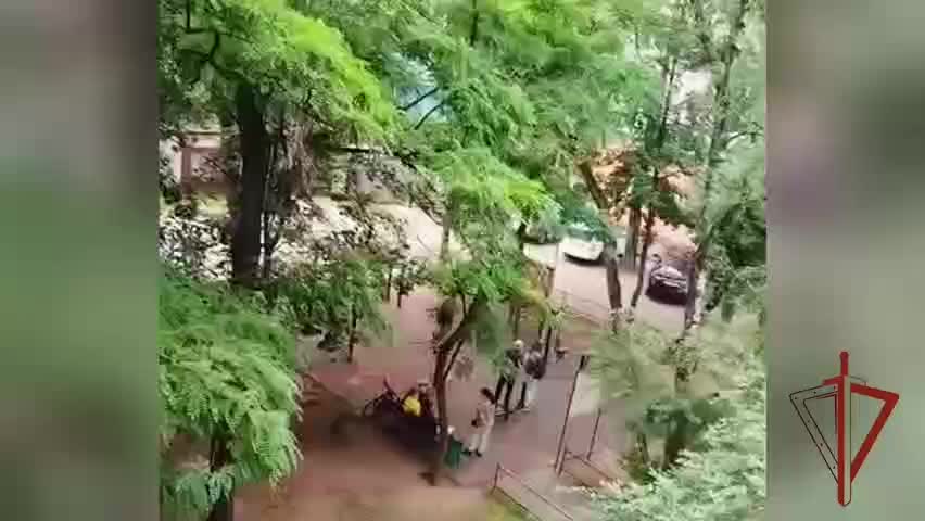 Задержание мужчины за стрельбу на детской площадке в Люберцах