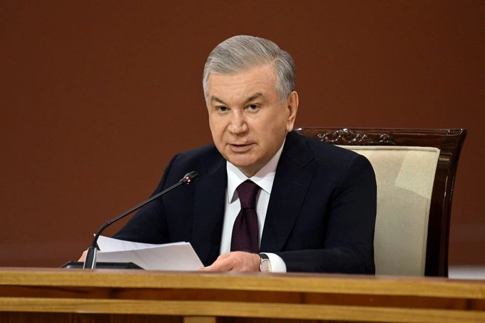 Президент Узбекистана на саммите «ЦА — Италия» предложил наладить сотрудничество спецслужб в борьбе с терроризмом и незаконной миграцией. Другие инициативы: запуск многосторонней платформы по декарбонизации и привлечение компаний Италии в проекты по водороду и экспорту зелёной энергии в ЕС.