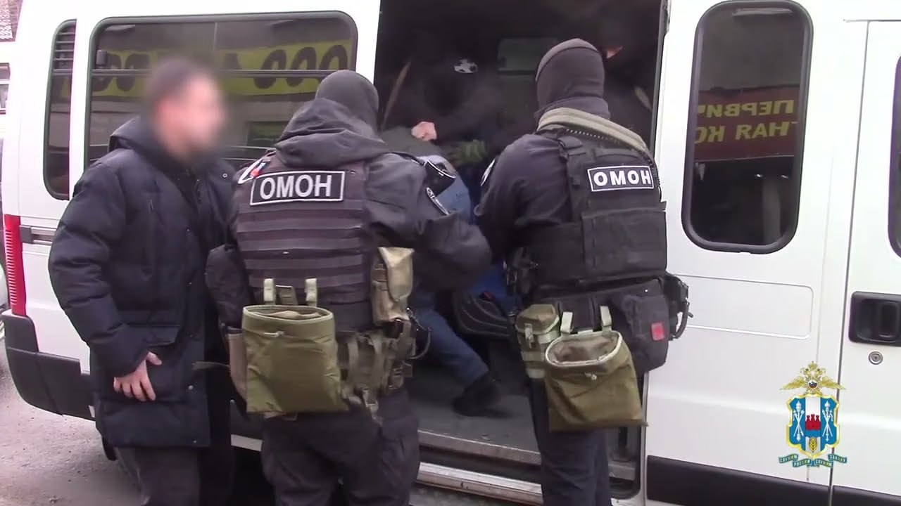 Узбекистан запросил у РФ информацию о гибели соотечественника во время рейда ОМОНа Генконсульство Узбекистана направило ноты в несколько ведомств для получения информации об инциденте в городе Хабаровске в результате которого погиб узбекистанец   uznews uz ru news 106246 uznews