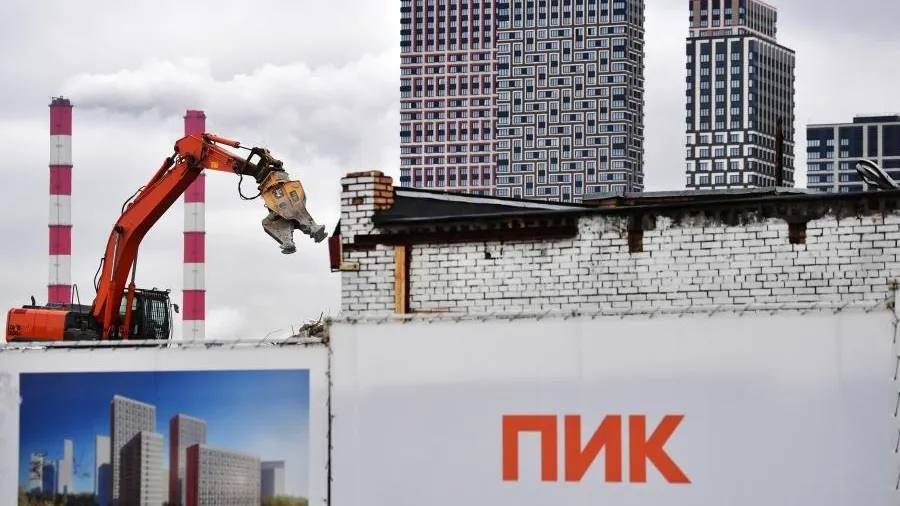 Компания Недвижимые активы направила в ЦБ РФ оферту на выкуп акций ПИКа АО Недвижимые активы направило в ЦБ РФ оферту на выкуп акций ПАО ПИК Специализированный застройщик говорится в сообщении на ленте раскрытия Бенефициары Недвижимых активов не раскрываются Оферта распространяется на 15 акций ПИКа следует из сообщения Она представляет собой обязательное предложение следовательно Недвижимые активы уже являются крупным акционером девелопера до сих пор такая информация не раскрывалась pikk trader book