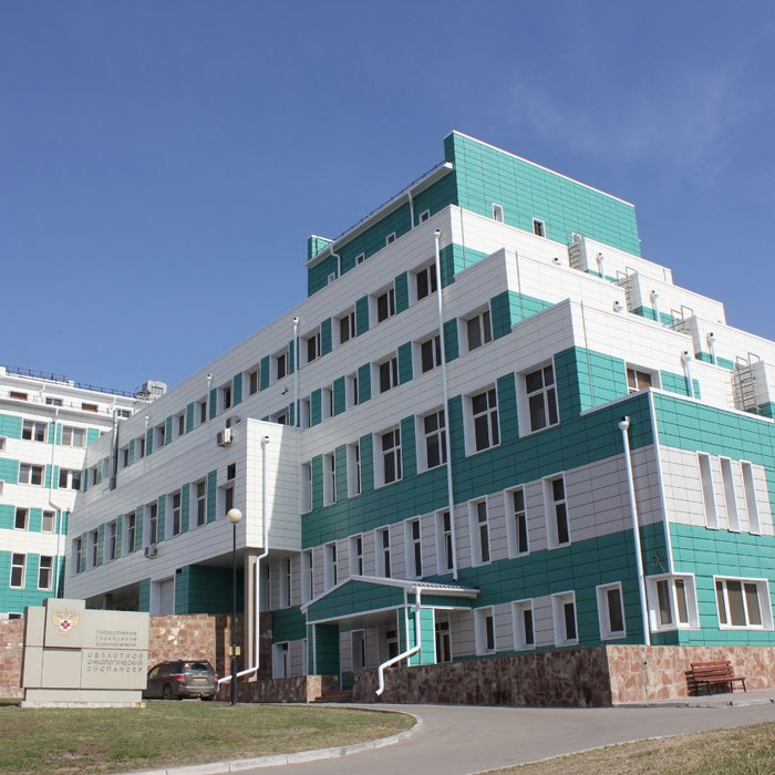 Рабочая группа минздрава РФ проанализирует проект радиологического корпуса Иркутского областного онкодиспансера Эксперты прибудут в Иркутскую область чтобы оказать поддержку в вопросе строительства и оснащения объекта Группа окажет методическую помощь Проект проанализируют на эффективность встраивания в общую систему оказания онкологической помощи и соответствие потребностям жителей региона Подписаться на канал