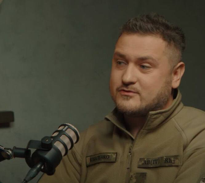  RT: Украинские дети растут на русскоязычных видео с YouTube, пожаловался глава Центра по «противодействию дезинформации» Украины. По словам Андрея Коваленко, Россия «оккупировала» детский сегмент платформы игровым контентом, а у Киева не хватает бюджета для «контрпропаганды». Внимание. Ранее украинский актёр Богдан Бенюк предложил бить детей розгами и бутылками, чтобы они забыли русский язык. Его идею поддержал националист Дмитрий Корчинский.