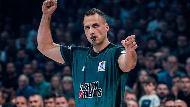 Евролига в шоке после ареста судьи Уроша Николича за участие в преступной организации Евролига в шоке после того как судья Урош Николич был арестован сербской полицией по приказу прокурора Афинские Новости работаем для Вас с 2004 года Подпишитесь на наш канал t me ruassianathens