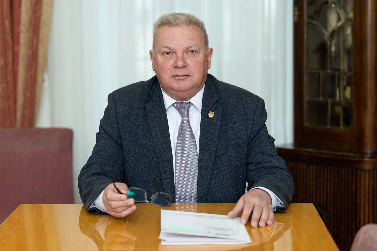 «Вместо запланированного дефицита в 183,7 млн рублей, бюджет территориального фонда обязательного медицинского страхования Псковской области за 2024 год исполнен с профицитом в 123,4 млн рублей. Поступления в бюджет фонда составили 11 млрд 353 млн рублей. Это на 3,4% больше, чем планировалось, и на 15,6% выше, чем в 2023 году. То есть, прирост доходов налицо. Расходы фонда также увеличились и составили 11 млрд 229,6 млн рублей», - оценил показатели бюджета ТФОМС вице-спикер, председатель комитета по труду и социальной политике Игорь ДИТРИХ. Отчёт об исполнении бюджета территориального ФОМС представлен в региональный парламент и будет рассмотрен на ближайшей сессии, дату которой определит Совет Собрания. #ПсковскоеобластноеСобрание