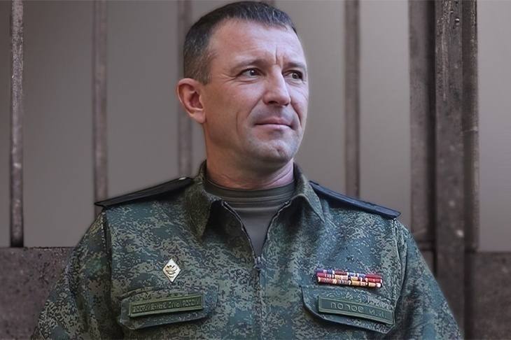 Обжалован приговор генералу Попову Защитник осужденного за мошенничество генерал-майора Ивана Попова сообщил об обжаловании приговора. - Мы обжаловали приговор, будем добиваться оправдания, - сказал адвокат Сергей Буйновский РИА Новости.