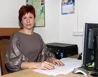Замглавы Абинского района заплатит 100 тыс за утечку данных участников СВО Мировой судья участка 113 привлёк к ответственности заместителя главы районной администрации по ч 8 ст 13 11 КоАП РФ Администрация района выступала оператором персональных данных и обрабатывала их через интернет ресурс размещённый на платформе американской компании А это уже трансграничная передача данных Причём на сайте мелькали сведения об участниках СВО и их семьях В нынешних реалиях история максимально чувствительная Никаких уведомлений в Роскомнадзор о передаче данных за границу администрация не отправляла Ответственной за это направление как раз и была замглавы В суде она не смогла доказать что вообще пыталась как то предотвратить нарушение Итог штраф 100 000 рублей Краснодар Сегодня Телеграм ВСЁ оставайтесь на связи с нами в MAX   max ru krd 00
