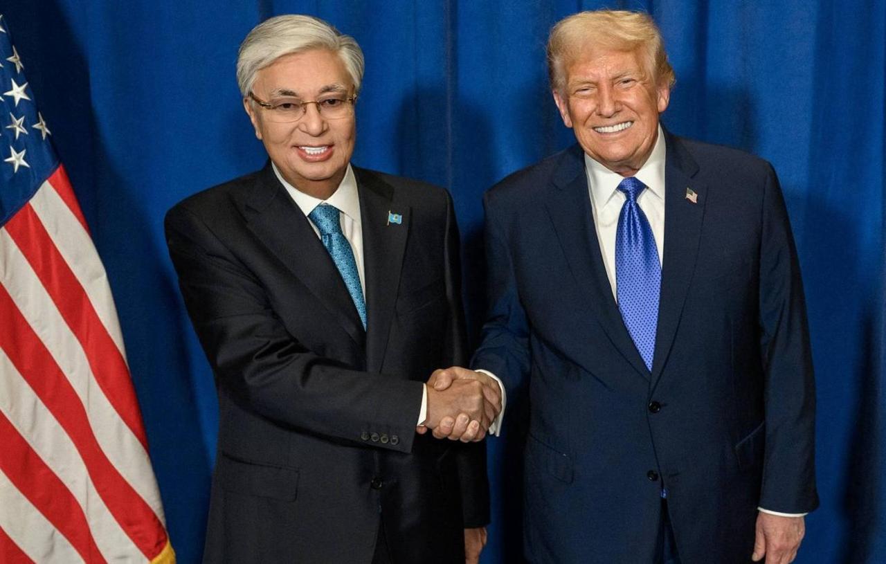 Касым Жомарт Токаев поговорил с Дональдом Трампом по телефону о ситуации вокруг Украины Президент Казахстана отметил сложность урегулирования конфликта При этом он выразил готовность предоставить площадку для переговоров