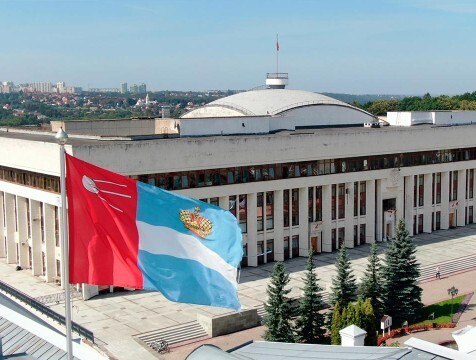 Бюджет Калужской области превысит 112 млрд рублей в 2026 году На рабочем совещании правительства Калужской области представили проект бюджета на 2026 год Ожидается поступления налоговых и неналоговых средств в размере почти 97 миллиардов рублей Среди них наибольшая доля у НДФЛ более 38 миллиардов и налога на прибыль 28 миллиардов рублей С учётом межбюджетных трансфертов доходная часть бюджета составит чуть больше 112 миллиардов http gtrk kaluga ru news ekonomika news 58147