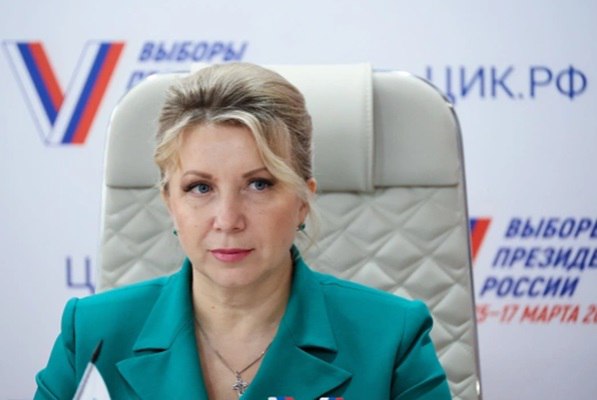 В Запорожской области суд признал незаконным увольнение главы избиркома Указ губернатора Евгения Балицкого о досрочном освобождении от должности Галины Катющенко отменил Мелитопольский межрайонный суд Об этом сообщили в пресс службе инстанции Иск подала прокуратура установившая что решение Балицкого нарушает закон Об основных гарантиях избирательных прав и гарантии независимости избиркомов По закону мотивировку для досрочного прекращения полномочий должен предоставлять ЦИК России а не губернатор Катющенко уволили в октябре в связи с утратой доверия после доклада антикоррупционного комитета Подписаться на Говорит Москва Telegram VK MAX